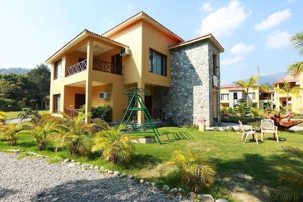 Hotel Corbett Mango Bloom Spa Resort (Rāmnagar)